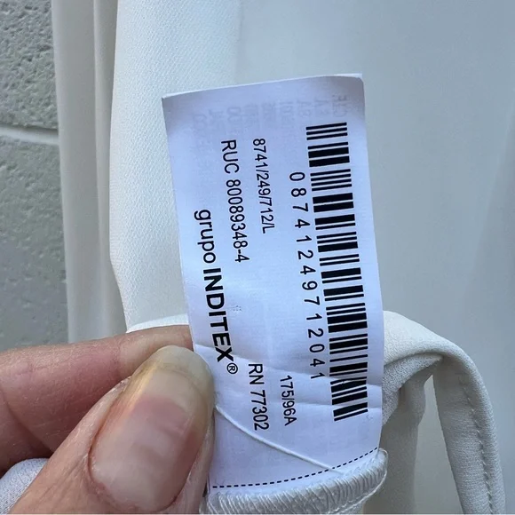 Zara Cream Blouse with Black Trim - Picture 8 of 9